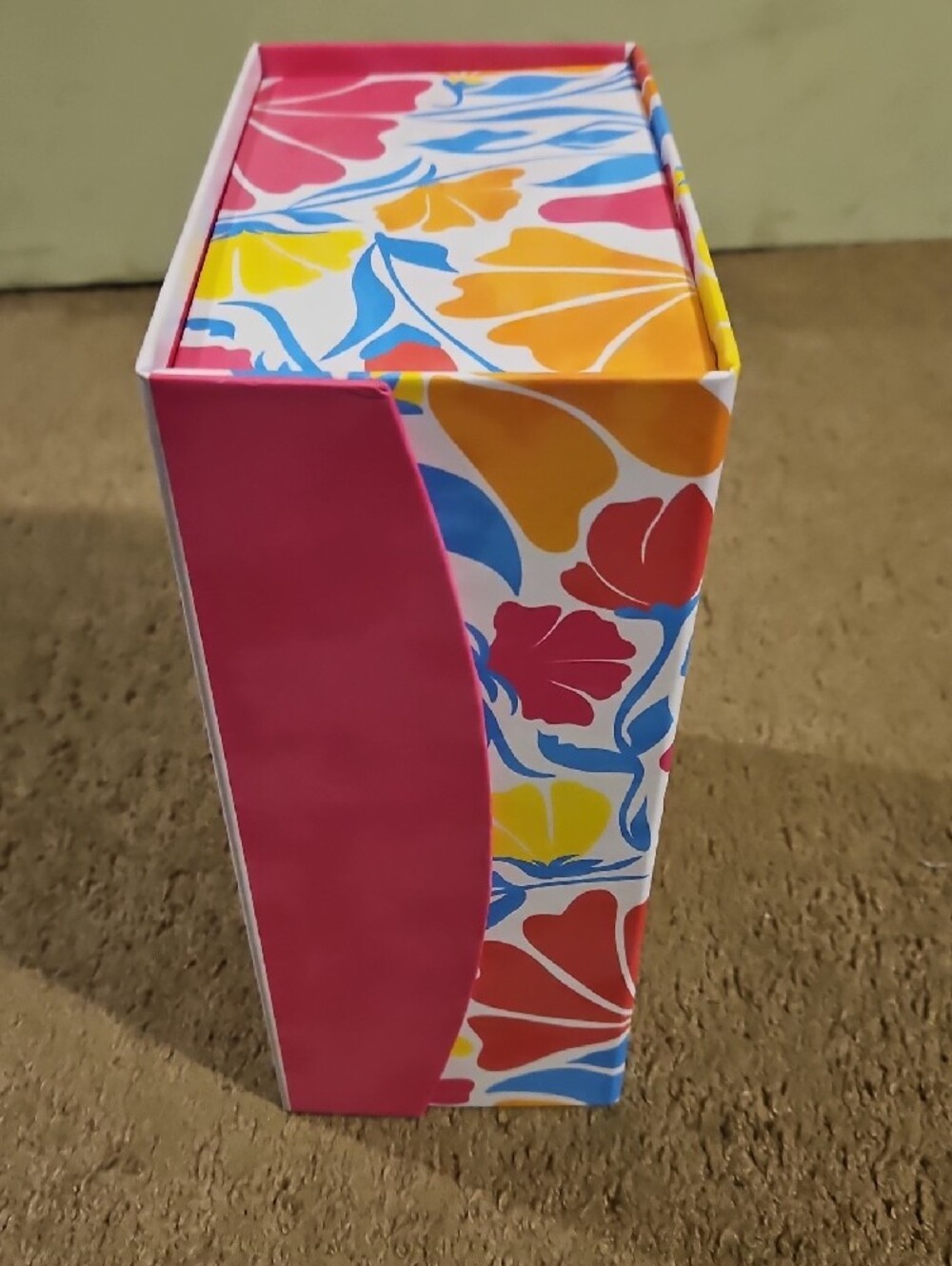 Floral Pattern Gift/Storage Box - Picture 4 of 4